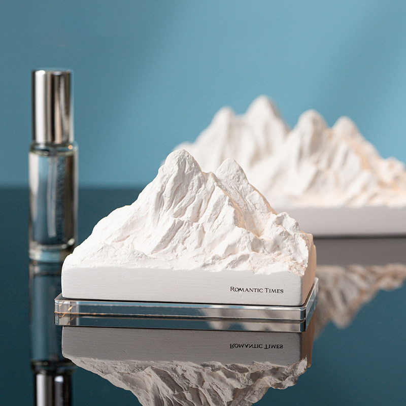 Walking gift to give girlboygirlfriend girlfriend girlfriend girlfriend girlfriend creative in small ceremony