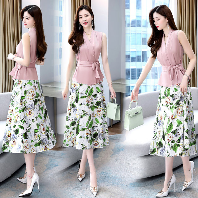 High-end professional suit female 2022 summer new Korean version fashion temperament goddess fan two-piece set with strong aura