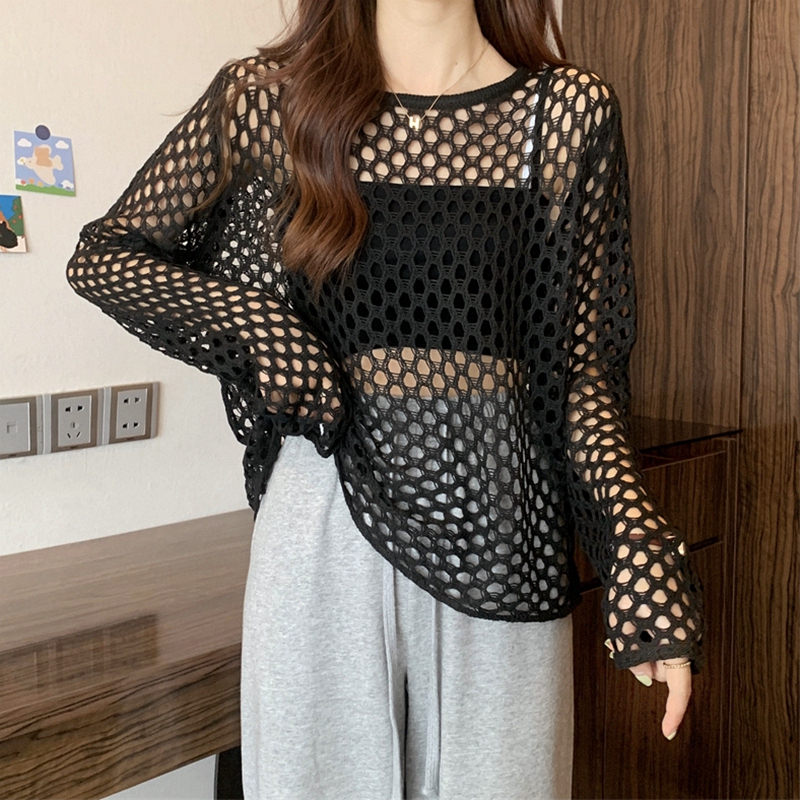 Fishnet Cover-Up, Loose and Slimming, Lazy Style Mesh Top for Women, Hollow-Out, See-Through, Thin, Versatile, Sun-Protective Knitwear for Summer Fishnet Cover-Up, Loose and Slimming, Lazy Style Mesh Top for Women, Hollow-Out, See-Through, Thin, Versatile, Sun-Protective Knitwear for Summer