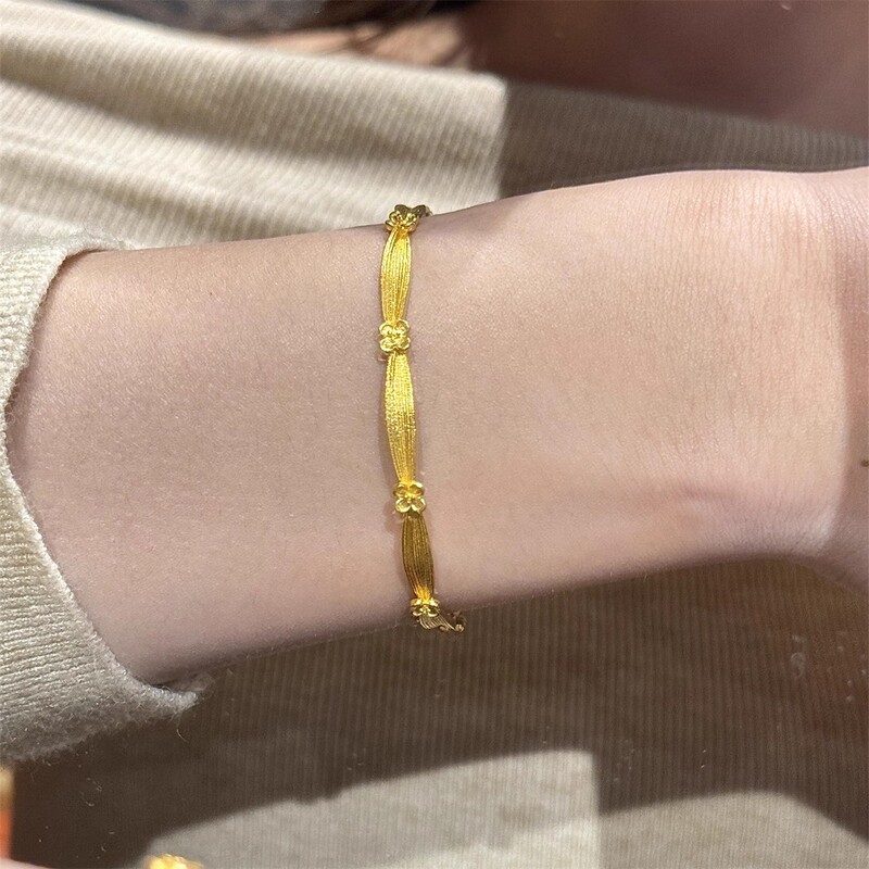 Ancient-Style Simulated Niche Design Luxurious Osmanthus Bracelet for Women, High-Value Plain Ring, Exquisite and Versatile Gold-Colored Jewelry