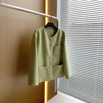 Early spring B buy list young chic grass green profile type a small fragrant wind round neck long sleeve socialite coat female