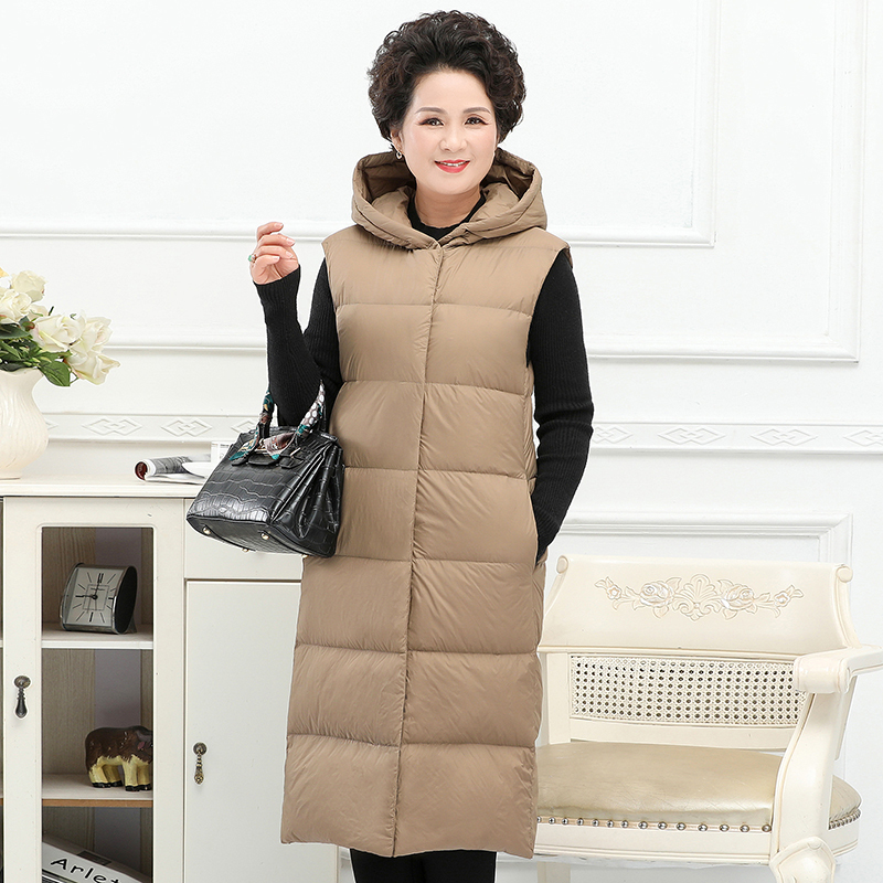 Middle-Aged and Elderly Over-The-Knee Mid-Length Thickened down Jacket Vest, Large Size, Loose Fit, Winter Warm Mother's Clothing, Sleeveless Coat Middle-Aged and Elderly Over-The-Knee Mid-Length Thickened down Jacket Vest, Large Size, Loose Fit, Winter Warm Mother's Clothing, Sleeveless Coat