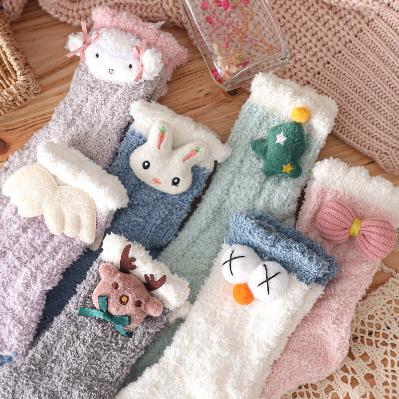 Coral Fleece Socks for Women, Autumn and Winter, Thickened and Warm, Mid-Calf Socks for Sleeping, Cute Plush Maternity Home Floor Socks