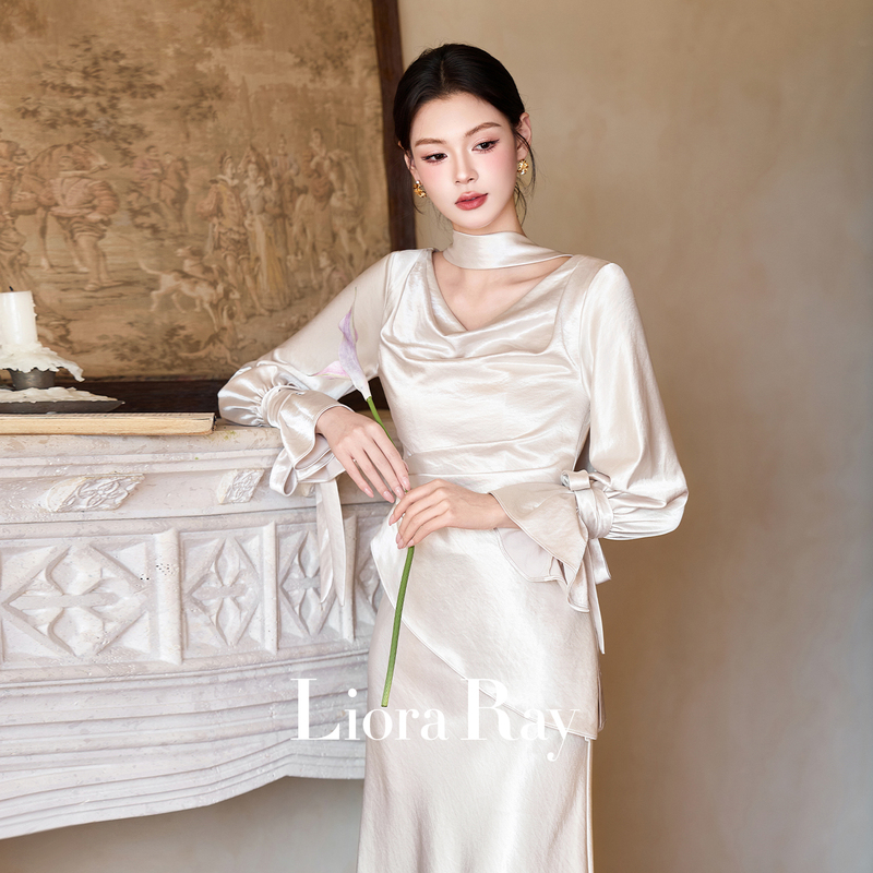 Liora's "First Gift" Bridal Engagement Dress, High-End and Elegant, 2026 Long-Sleeved Wedding Toast Dress, Morning Gown Liora's "First Gift" Bridal Engagement Dress, High-End and Elegant, 2026 Long-Sleeved Wedding Toast Dress, Morning Gown