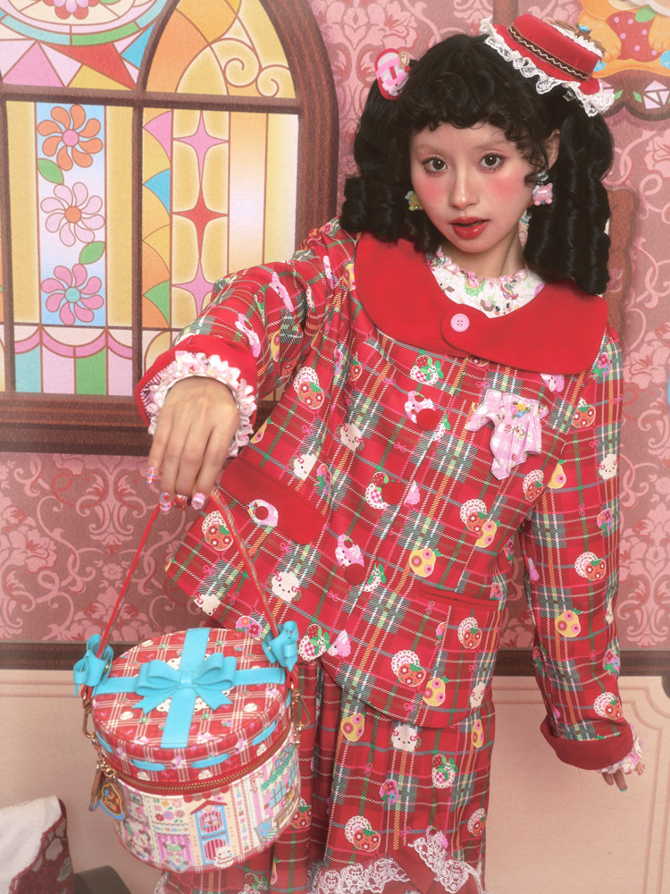 Lutra Jump l l l〕 оригинал красный сугэлань костюм пальто & торт половина юбки длинный рукав Пакет для девушки 