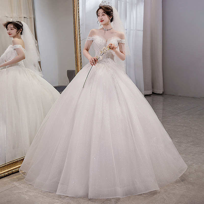 One-word shoulder method main wedding dress 2022 new Korean-style V collar bride wedding atmosphere extravagant dream princess
