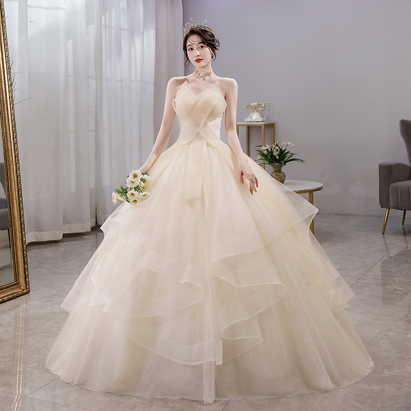 Wedding dress, fitted tube top for princess, lace dress