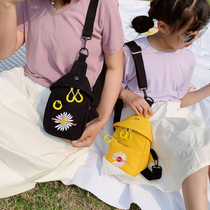 Childrens chest bag trendy cute cartoon shoulder bag Boys messenger bag fashion all-match girls shoulder bag small waist bag