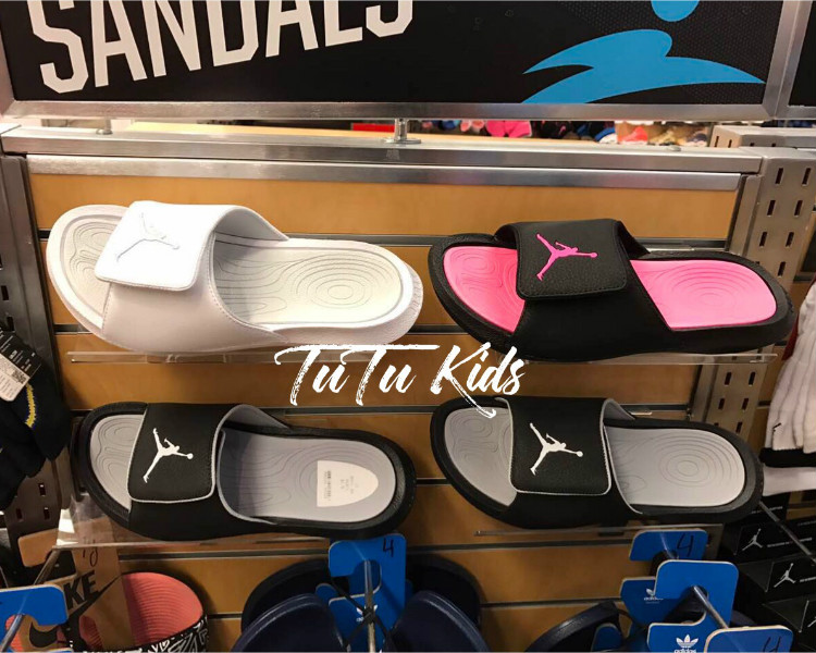 Tutu tại chỗ Jordan dép thể thao Joe 7 18 năm Mỹ mới mua dép Velcro aj dép hoa cúc