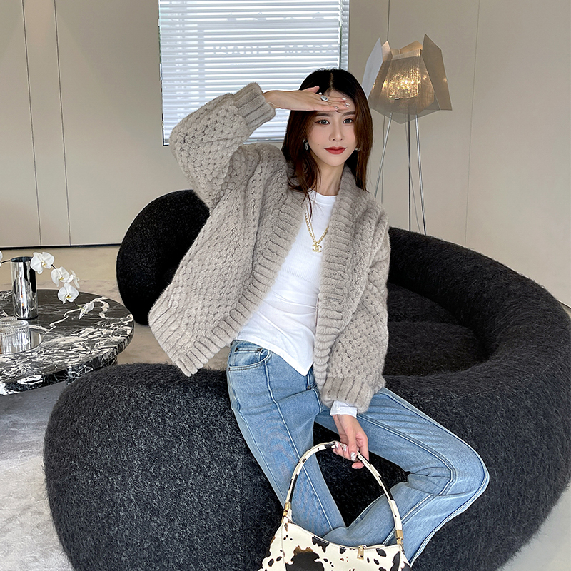 Clip leather craft imported mink coat women's whole mink cardigan 2022 new velvet mink fur coat V-neck