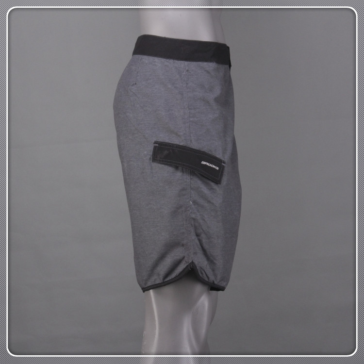 Brooks, an American Running Sports Brand, Men's Awesome Quick-Drying Patterned Sports Shorts and Beach Shorts