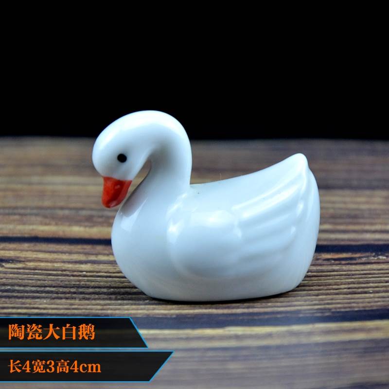 Fish tank accessories decoration in the fish tank of swan frog turtle resin simulation