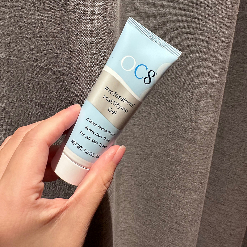 American Oc8 Professional Oil Control Gel Oil Control 8 Hours Oil-Free Light Oil Control Acne Skin Suitable for 45g