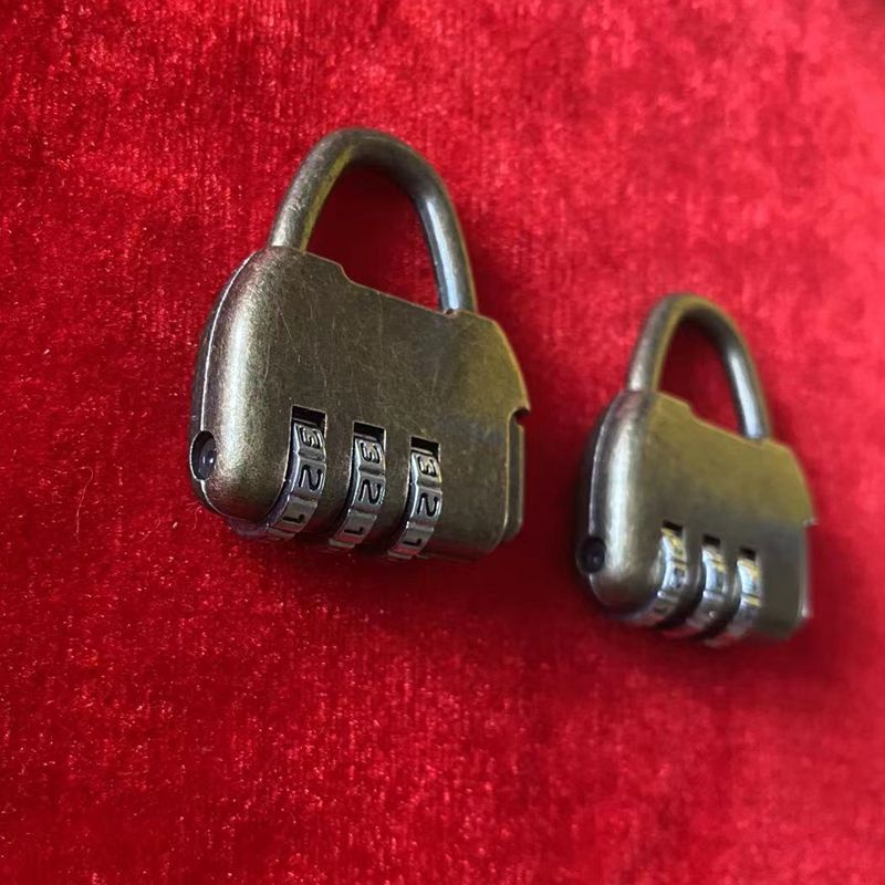 Small lock antique lock retro lock Chinese password lock lock lock lock lock lock lock lock Ancient wooden box lock