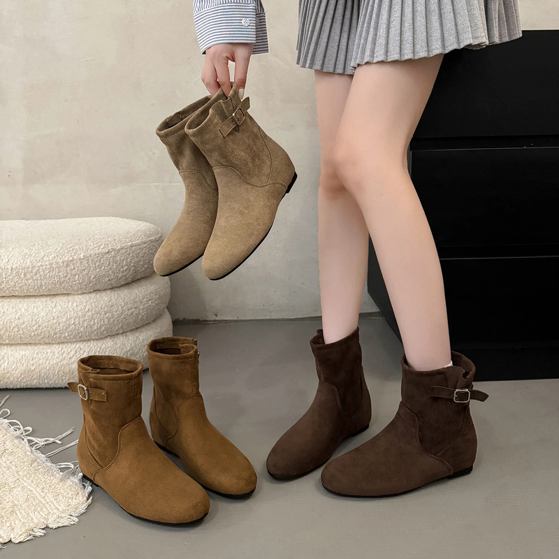 Plus-Size Women's Shoes Size 41 to 43, New Autumn and Winter Birkenstock-Style Short Boots with Hidden Height Increase, Slimming Martin Boots, Stacked Western Cowboy Boots Plus-Size Women's Shoes Size 41 to 43, New Autumn and Winter Birkenstock-Style Short Boots with Hidden Height Increase, Slimming Martin Boots, Stacked Western Cowboy Boots