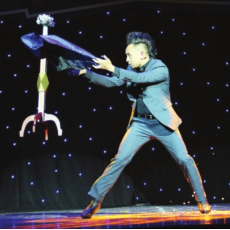 Shanghai Birthday Party Close-up Stage Magic Show Company Annual Meeting Birthday Party Door-to-Door Service Mall Commercial Performance