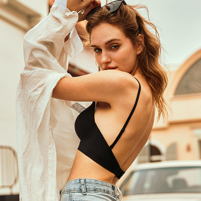 U Type Large Dew Back Bra Summer Thin large breasted with small polybreasted with no-mark-style invisible hanging neck beauty back lingerie woman
