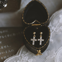 s925 sterling silver needle earrings female temperament niche design sense exquisite Super fairy Net red retro earrings simple earrings