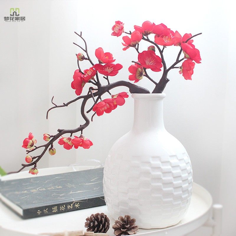 Red plum simulation flower Living room indoor placement flower arrangement New Year decoration Wax plum fake flower simulation flower special clearance