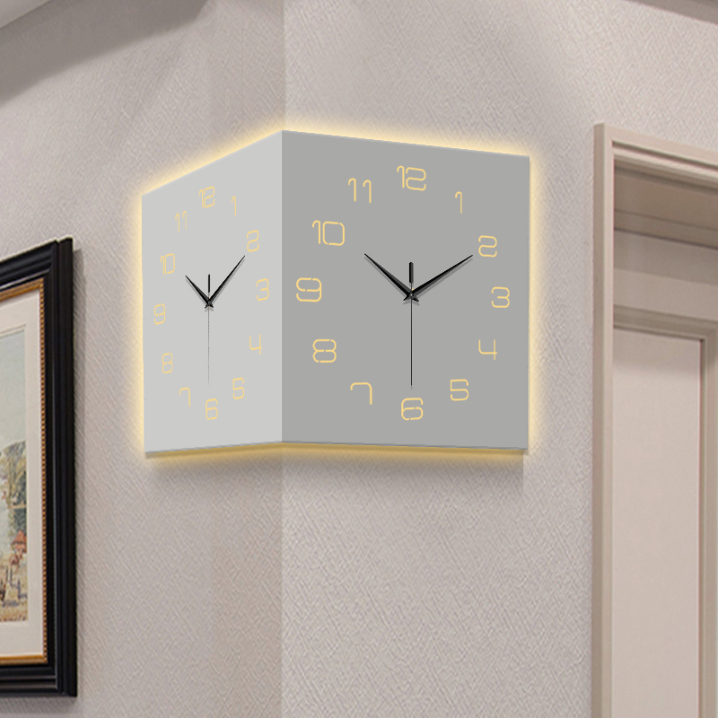 Pure color corner clock clock hanging bell sitting room modern minimalist table hanging wall corner painting ins wind restaurant painting clock painting-Taobao