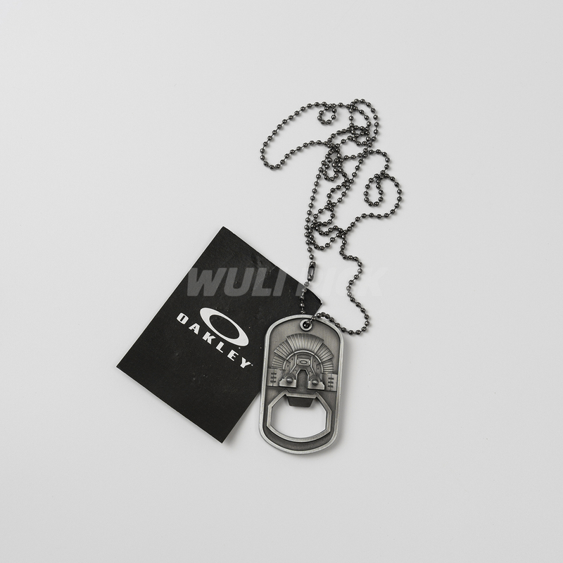 In-Stock Oakley Oakley Merchandise Retro Trendy Bottle Opener Necklace (Returns and Exchanges Not Supported) In-Stock Oakley Oakley Merchandise Retro Trendy Bottle Opener Necklace (Returns and Exchanges Not Supported)