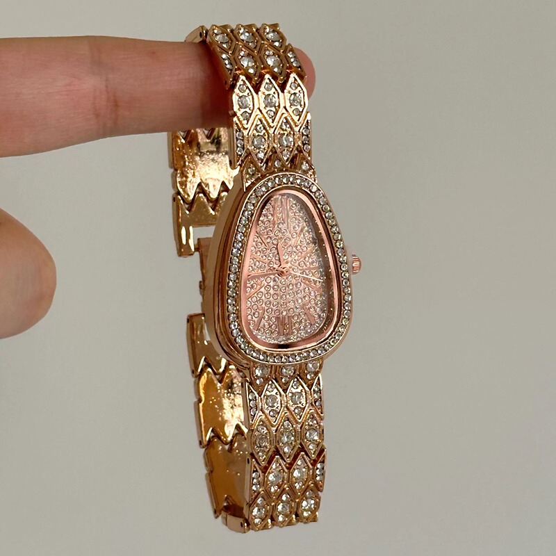 B.Treasure Niche Design Full Diamond Heavy-Duty Watch for Women, Snake-Shaped Diamond-Encrusted Elegant Light Luxury Versatile Wristwatch