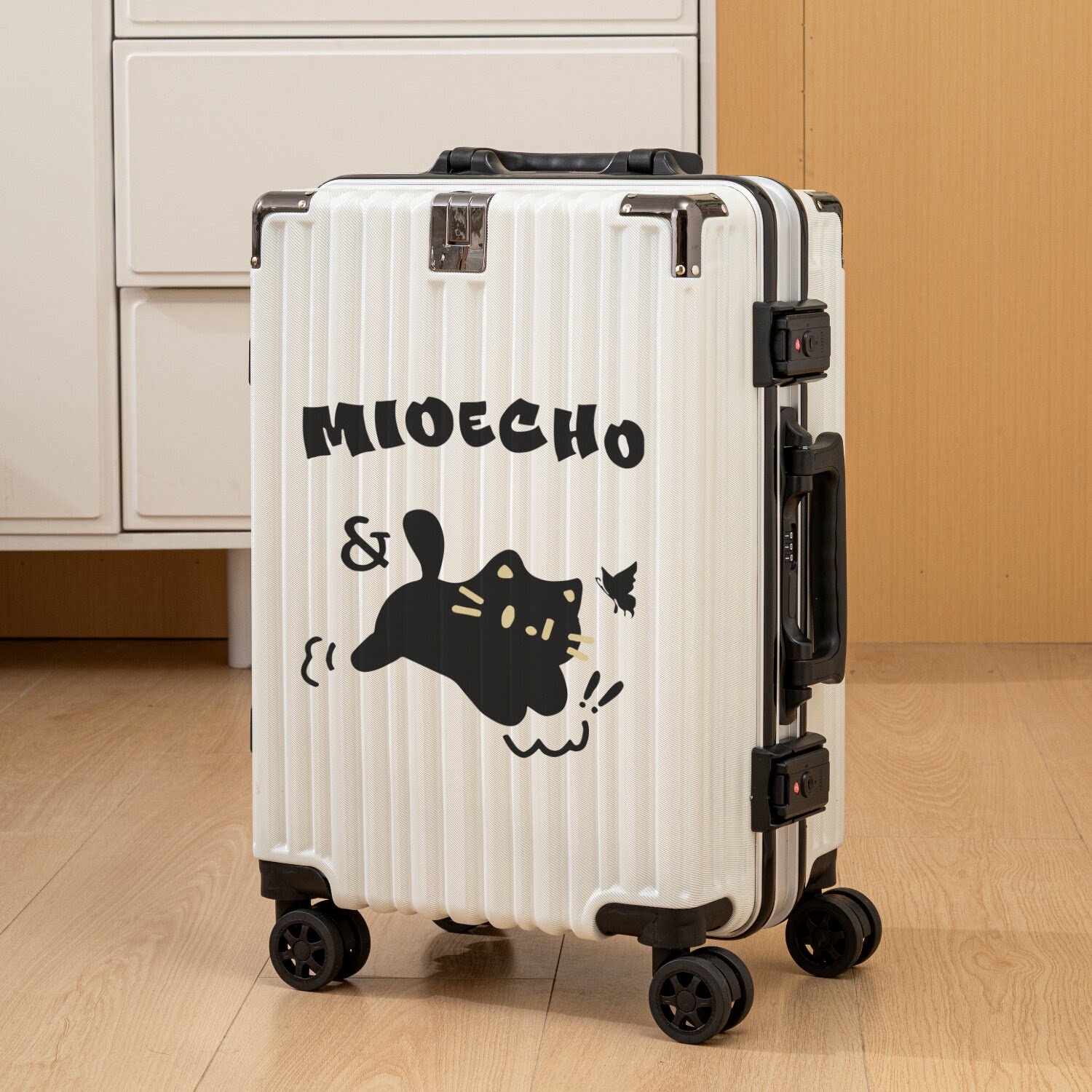 2026 New Style Password Swivel Wheel Suitcase for Children and Students, Unisex, Cute Cartoon Design