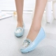 Nêm gót tăng đậu Hà Lan giày nữ đầu cáo rhinestone không trơn trượt giày phụ nữ đế thấp cắt nông miệng tròn mũi giày đơn của phụ nữ - Giày cắt thấp