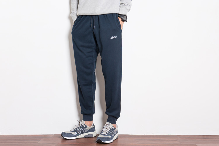 Mùa đông và mùa đông quần thể thao quần nam rạng rỡ cotton giản dị cộng với quần nhung lỏng chân đóng quần Harlan Wei thủy triều quần bò nam