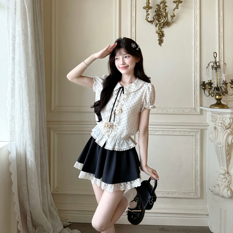 Kikyo House Hepburn Holiday Gentle Polka Dot Doll Collar Shirt Top for Women with Lace Patchwork Black Skirt Kikyo House Hepburn Holiday Gentle Polka Dot Doll Collar Shirt Top for Women with Lace Patchwork Black Skirt