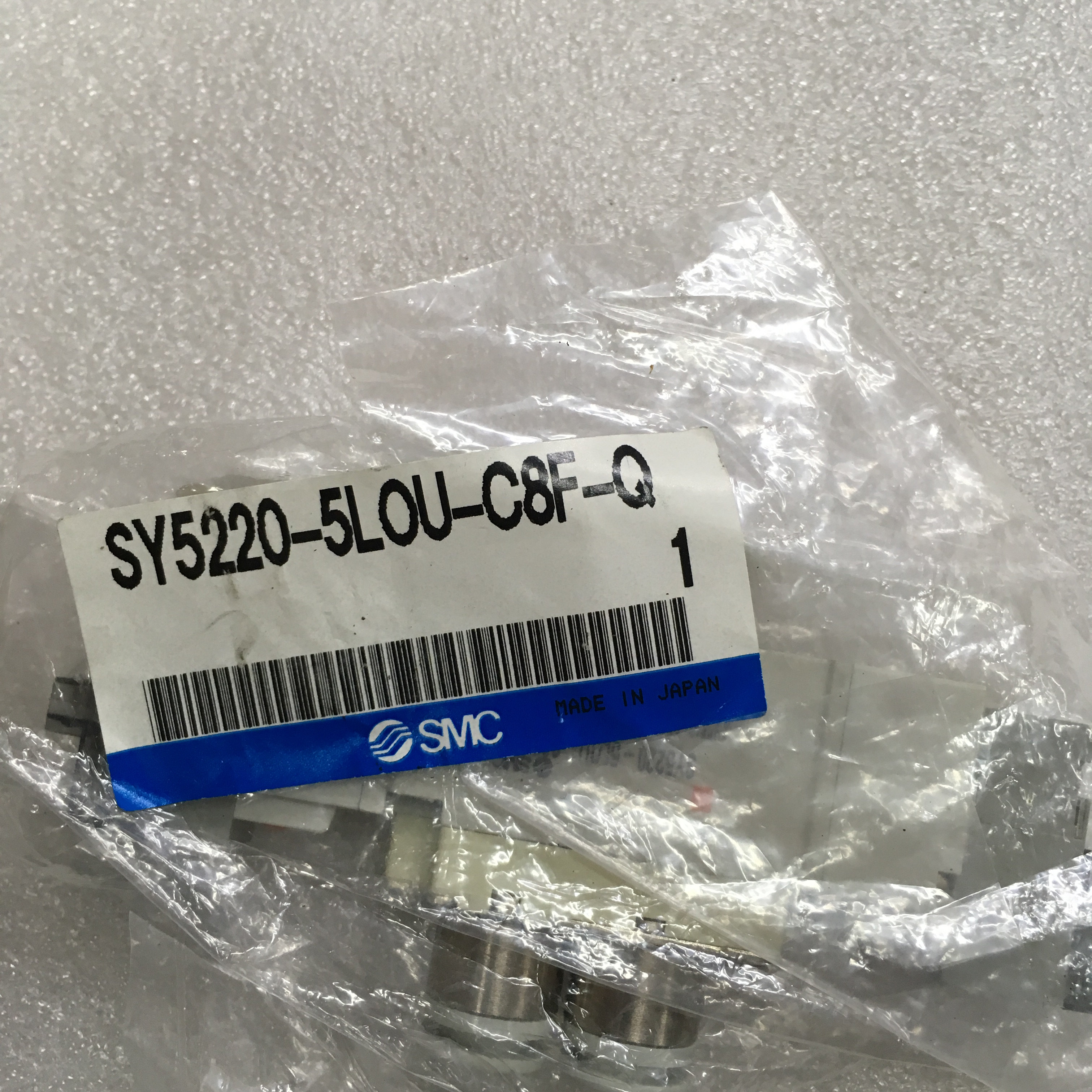 SY5220-5LOU-C8F-Q Japan SMC solenoid Valve Original New