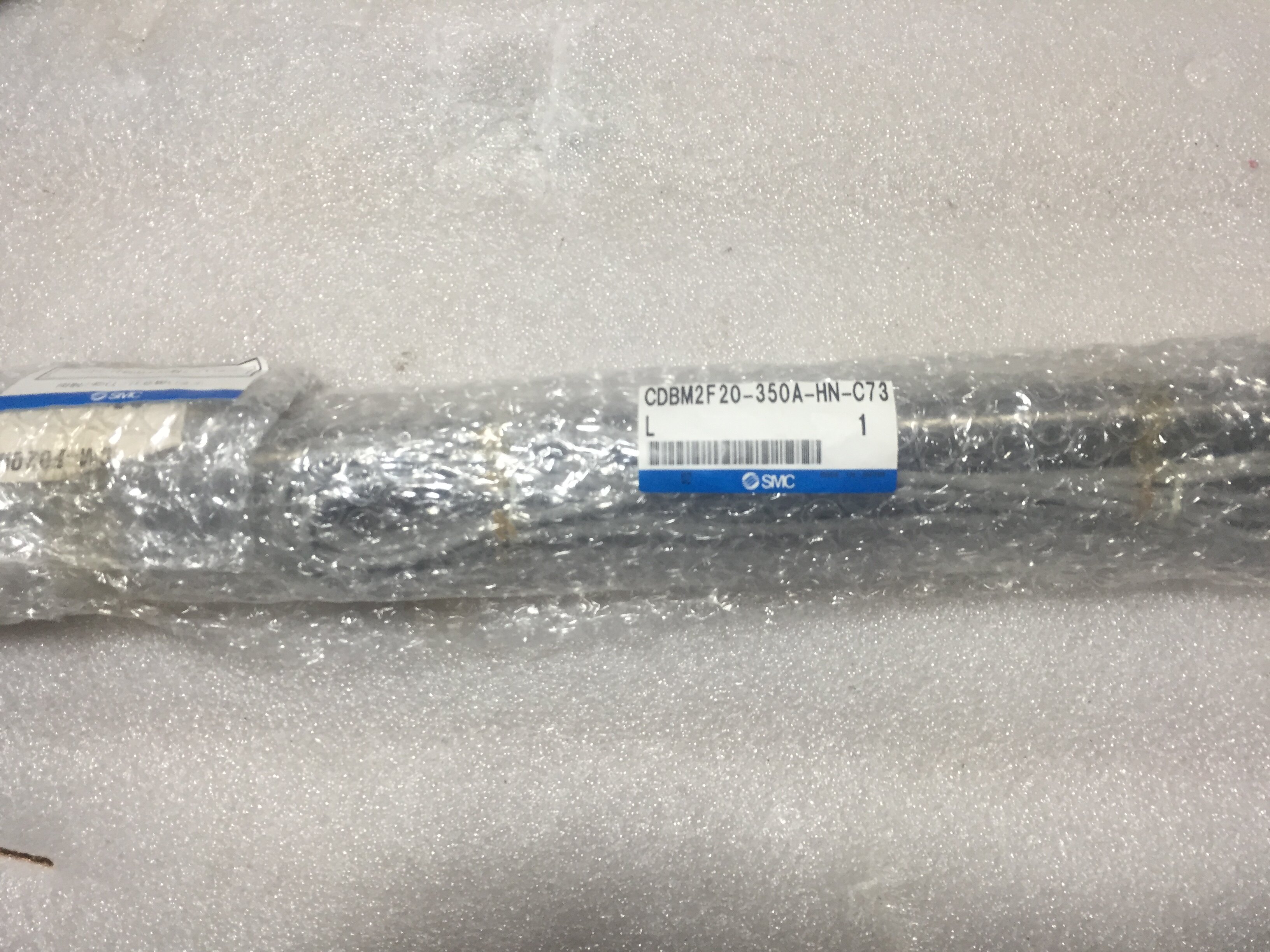 CDBN2F20-350A-HN-C73L Japan SMC cylinder original factory brand new (including magnetic switch)