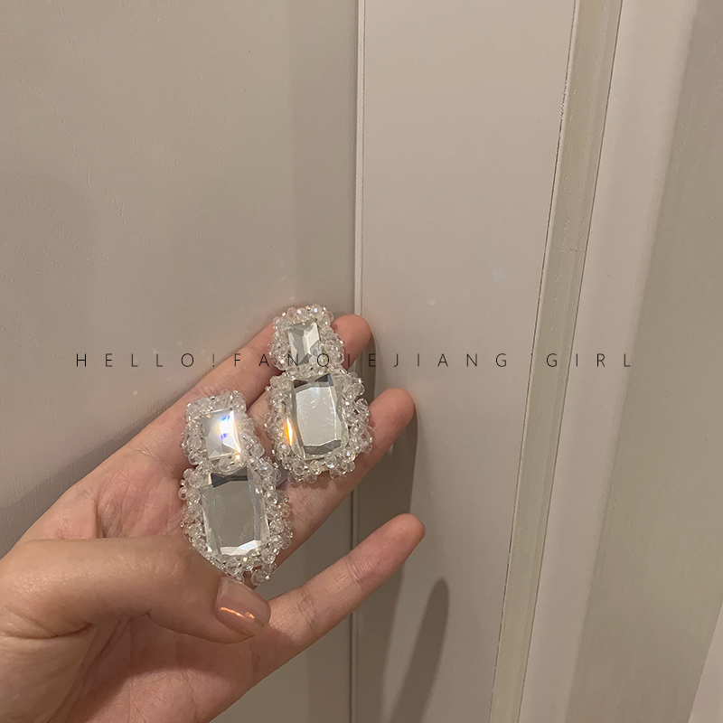 Custom Style Vintage Superior Sensory Retro Style Mirror Polygon Earrings Earshot Woman Temperament Superior Atmosphere