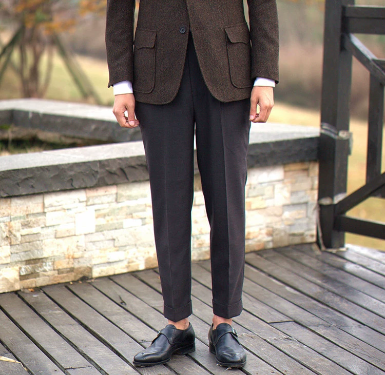 Các mẫu mùa thu và mùa đông Vintage full len cao eo quần màu cà phê đậm Màu Paris khóa nhỏ chân phù hợp với quần Nam Tùy chỉnh quần áo trung niên nam