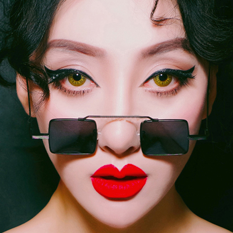 Retro small square frame sunglasses Korean version Harajuku style ins sunglasses European and American personality tide net red men and women hip-hop glasses