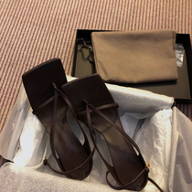 Womens shoes with high heels