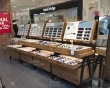 Стенд, солнцезащитные очки