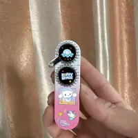 Розово-белый градиент [Собака-космонавт с корицей]