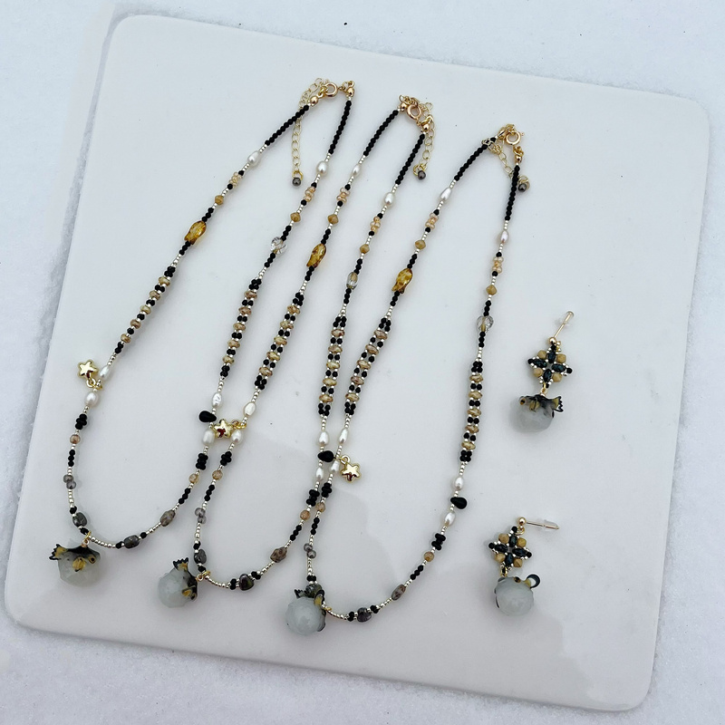 You Can Also Make a Spiked Pufferfish Original Pufferfish Beaded Necklace Black Gold Clavicle Chain You Can Also Make a Spiked Pufferfish Original Pufferfish Beaded Necklace Black Gold Clavicle Chain