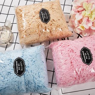 Creative gift box raffia shredded paper