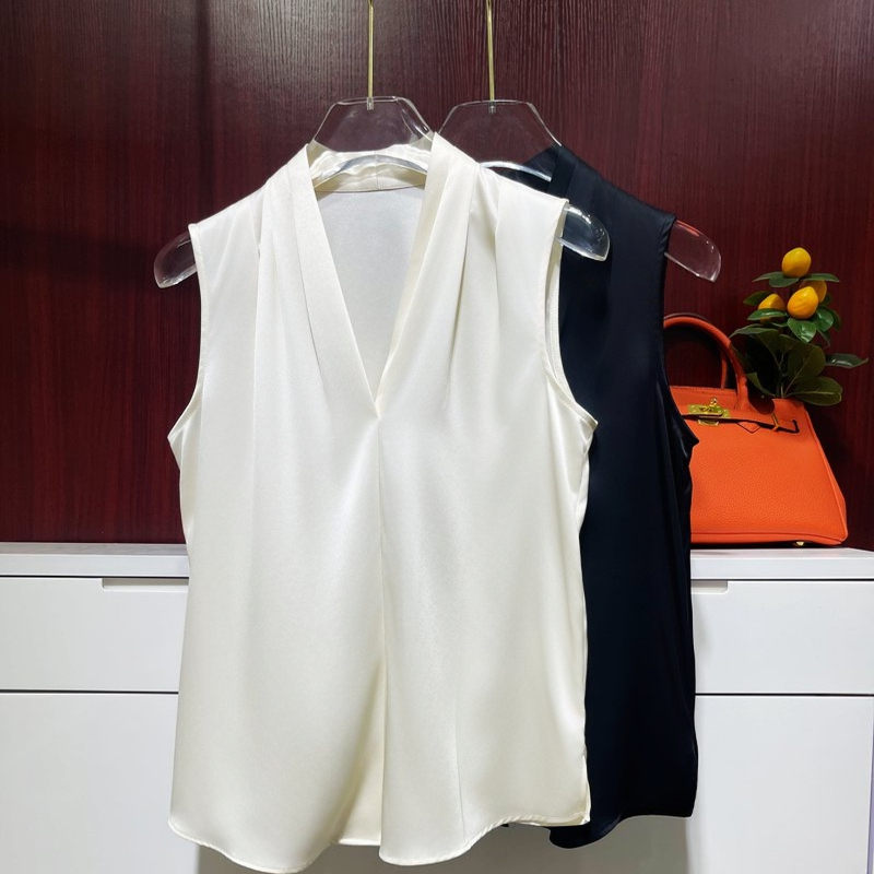 Intellectual Professional Ol Acetate Shirt! High-End Summer Minimalist V-Neck Halter Neck Sleeveless Black Shirt Top for Women Intellectual Professional Ol Acetate Shirt! High-End Summer Minimalist V-Neck Halter Neck Sleeveless Black Shirt Top for Women