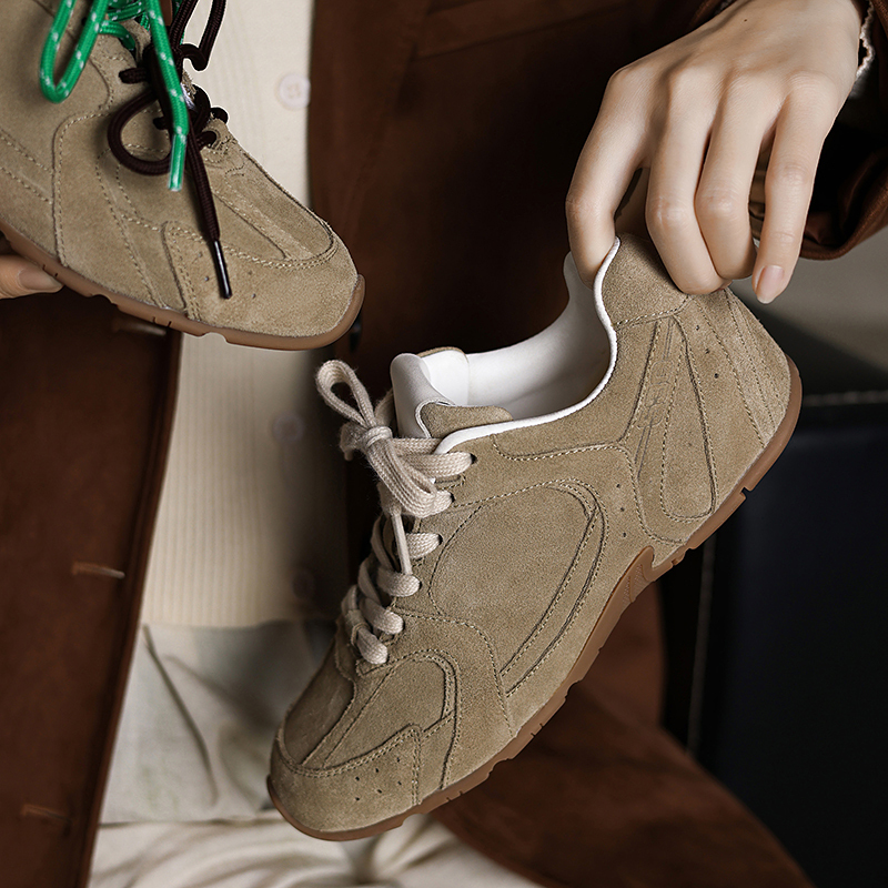Inner Height-Increasing Moral Training Shoes 2026 New Model Women's Spring and Autumn Genuine Leather Retro Versatile Casual Sports Old Money Style Forrest Gump Shoes