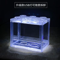 Прозрачный пластиковый аквариум