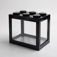 Большой черный пластиковый аквариум