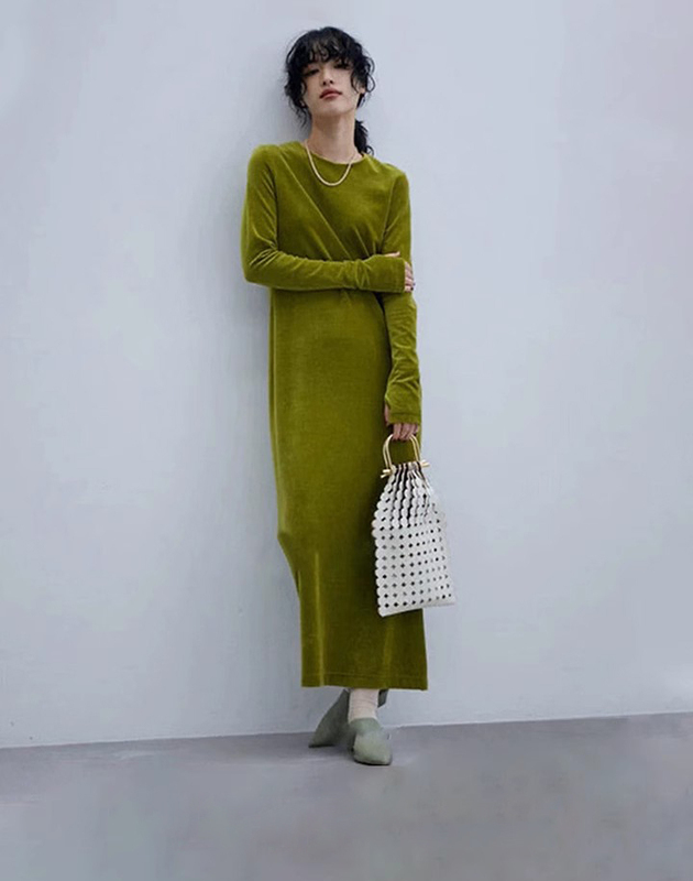 Japanese-Style Design Commuter Ol Retro Autumn and Winter Half-High Round Neck Long-Sleeve Slim Green Velvet Dress Long Skirt