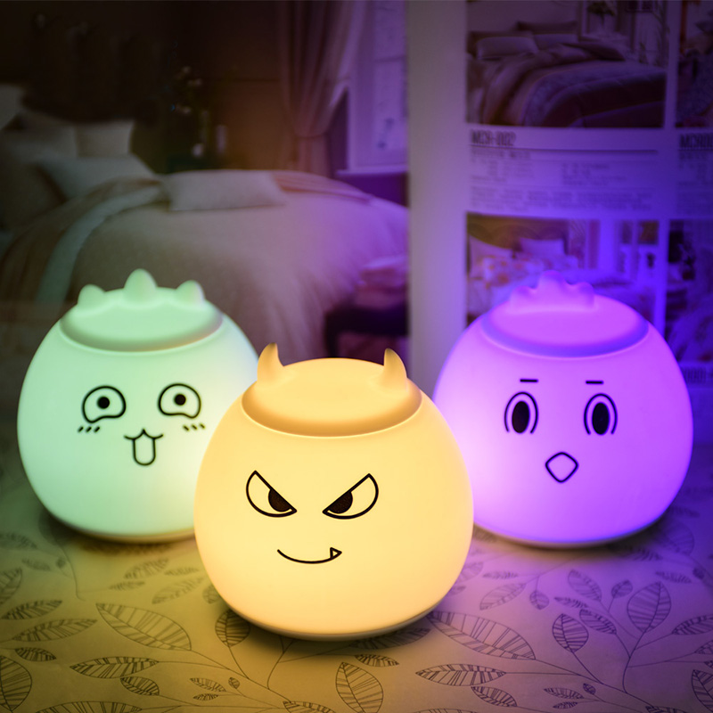 Colorful LED silicone charging small night light cute creative cartoon shape switch girl birthday presentation
