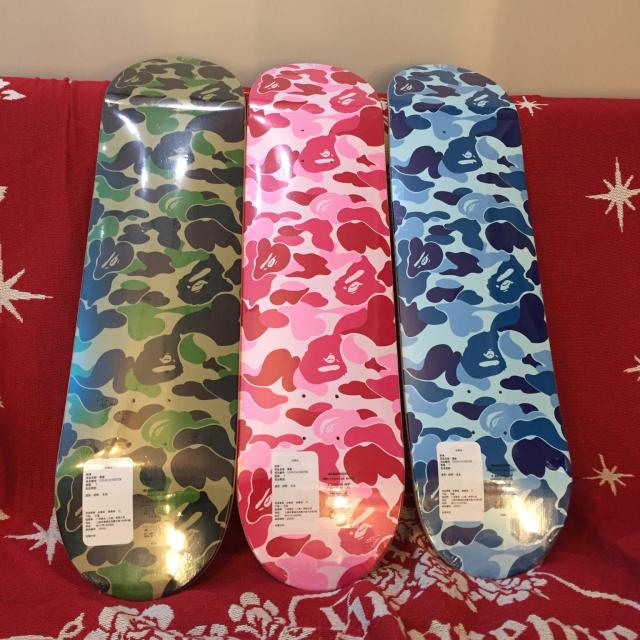 In-Stock Free Shipping Bape Camouflage Series Skateboard Blue-Green-Pink Full Camouflage Ape Design Seven-Layer Maple Double Kick Board In-Stock Free Shipping Bape Camouflage Series Skateboard Blue-Green-Pink Full Camouflage Ape Design Seven-Layer Maple Double Kick Board