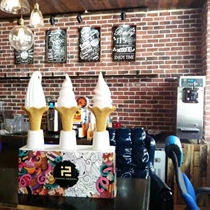 Bar - simulated ice cream model plastic Japanese flower - button ice cream shop decoration decoration