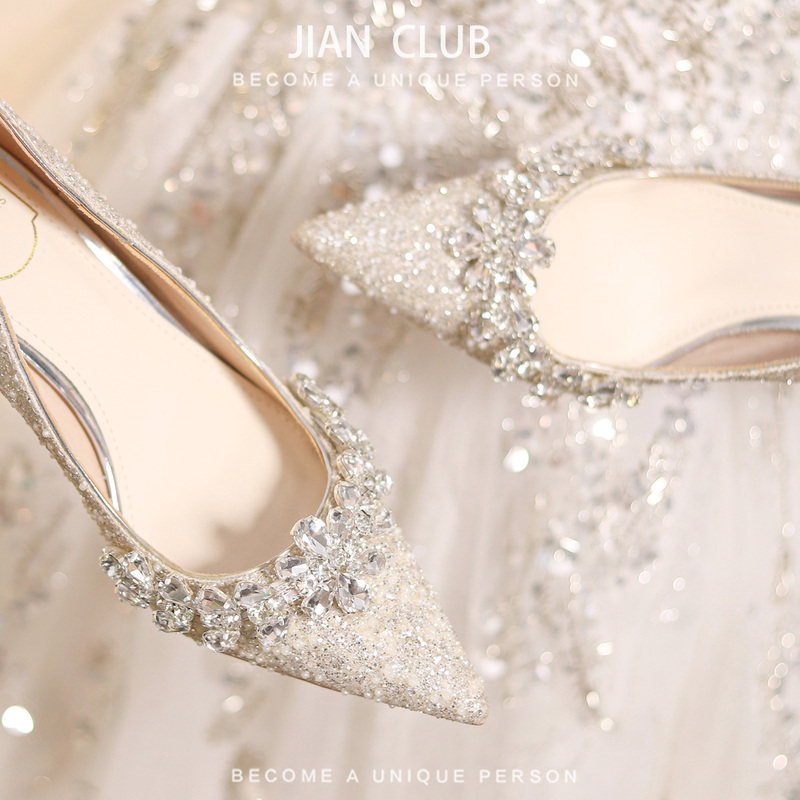 Engagement Silver Wedding Shoes 2025 New Autumn Crystal Bridal Shoes Main Wedding Dress Stunning High Heels Women's Stiletto Heels Engagement Silver Wedding Shoes 2025 New Autumn Crystal Bridal Shoes Main Wedding Dress Stunning High Heels Women's Stiletto Heels