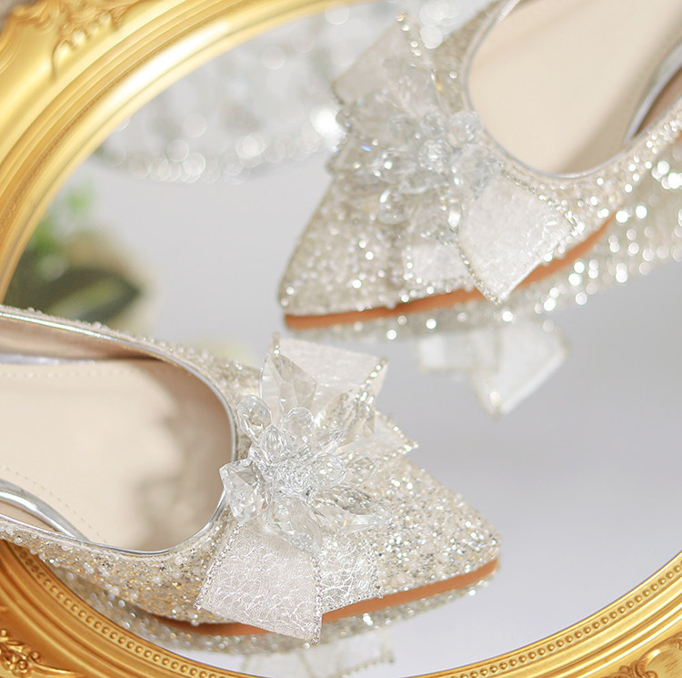 Dream Wedding Comfort: Chunky Heel Bridal Shoes for Pregnant Brides - Detail image 2